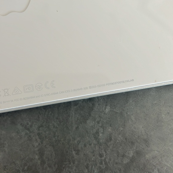 Apple Bluetooth Wireless Keyboard - Picture 5 of 5